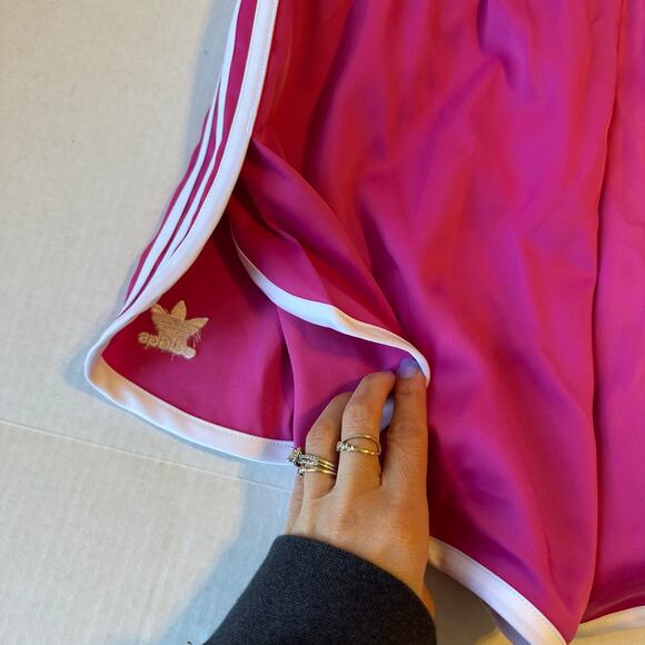 NEW Adidas Womens Track Shorts 3s Sprinter Sz Medium pink - Picture 9 of 9